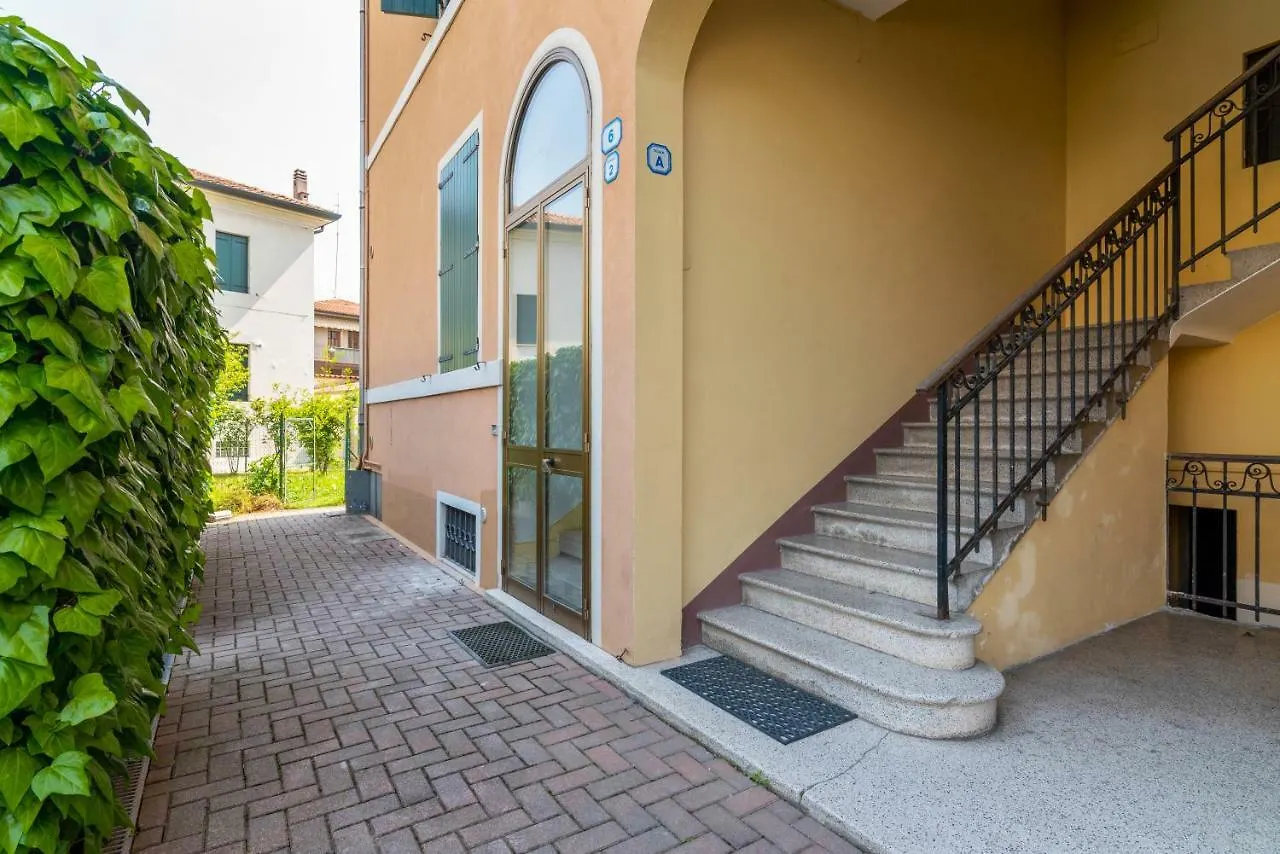 Apartment Prato Della Valle Roomy Flat Padova